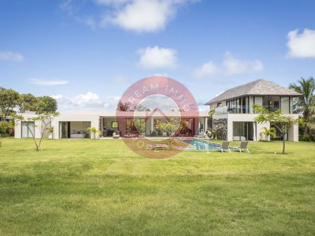 VUE JARDIN – SPACIEUSE VILLA DE 5 CH DANS LE QUARTIER DE THE GARDENS - ANAHITA