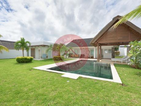 SUPERBE VILLA MODERNE TRES BIEN PLACEE AU CLOS DU LITTORAL 2 A GRAND BAIE – ILE MAURICE