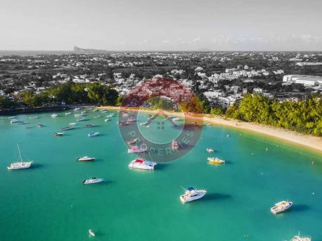 VILLA PDS DE 4 CHAMBRES DANS UNE RESIDENCE SECURISEE A GRAND BAIE – MAURICE