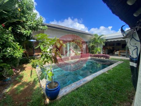 VILLA MODERNE DANS LE DOMAINE DE MAHE A GRAND BAIE – ILE MAURICE