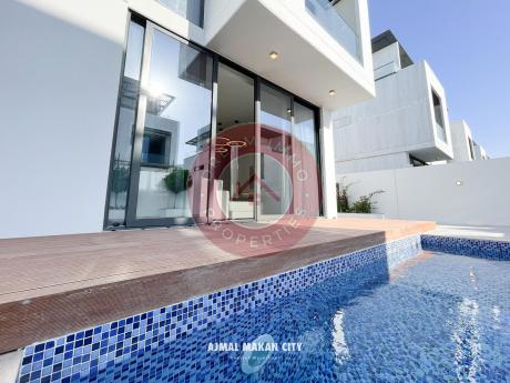 SUN ISLAND – UNIQUE VILLA CONSTRUITE DE 4 CHAMBRES A 2 PAS DE LA MER - SHARJAH