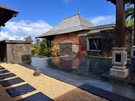 SOMPTUEUSE VILLA AVEC GRAND TERRAIN A BEL-OMBRE - ACCES MER & HOTEL 5* – ILE MAURICE