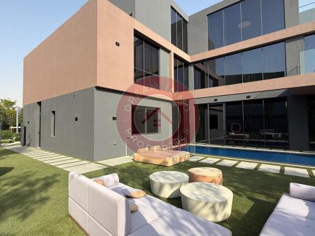 MASAAR 1 – VILLA 6 CHAMBRES CONSTRUITE DANS UNE COMMUNAUTÉ VERDOYANTE – SHARJAH