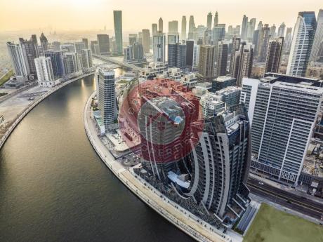 DAVINCI BY PAGANI – VILLA CONSTRUITE EN DUPLEX DE 4 CH VUE CANAL A BUSINESS BAY - DUBAI