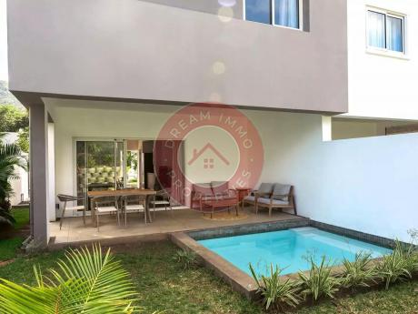 SUPERBE DUPLEX DE 3 CH MEUBLE PROCHE MER A RIVIERE NOIRE - ILE MAURICE