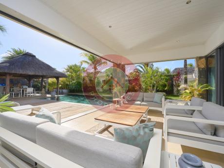 MAGNIFIQUE VILLA DE STYLE BALINAISE SITUEE A GRAND BAIE- ILE MAURICE