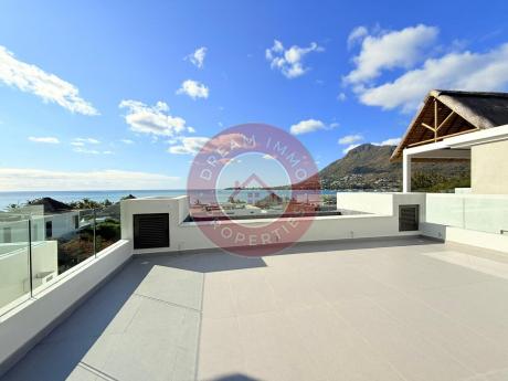 MAGNIFIQUE PENTHOUSE VUE MER & MONTAGNE AVEC ACCES A LA PLAGE – ILE MAURICE