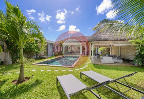 BELLE VILLA 4CH MEUBLEE EN REVENTE DANS LE DOMAINE DE MAHE A GRAND BAIE – ILE MAURICE