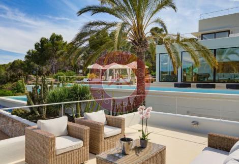 LOCATION LUXUEUSE VILLA 6CH VUE SUR LA NATURE & PROCHE MER A IBIZA - ESPAGNE