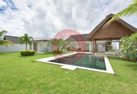 SUPERBE VILLA MODERNE TRES BIEN PLACEE AU CLOS DU LITTORAL 2 A GRAND BAIE – ILE MAURICE