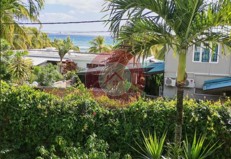 MERAVIGLIOSO APPARTAMENTO CON VISTA MARE IN AFFITTO A POINTE AUX CANONNIERS - MAURITIUS
