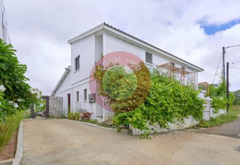 VILLA INDEPENDANTE AVEC PISCINE PRIVÉE PROCHE DE GRAND BAIE LA CROISETTE ET PLAGE – ILE MAURICE