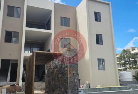 APPARTEMENT MODERNE DE 3 CH AU 2EME ETAGE A FLIC EN FLAC - ILE MAURICE