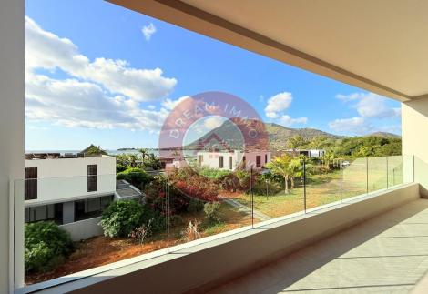 SPLENDIDES APPARTEMENTS 3 CH AVEC VUE MER & MONTAGNE PIEDS DANS L’EAU – ILE MAURICE
